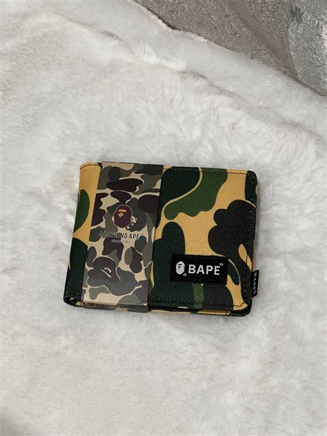 bape wallet men.